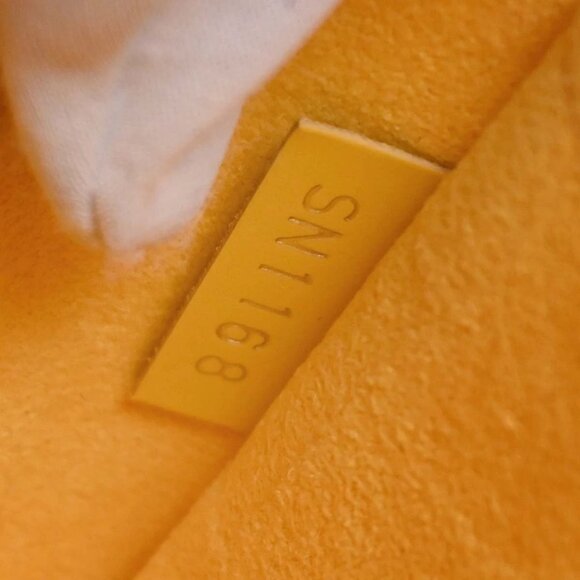 Louis Vuitton Yellow Epi Alma Mini Chain Shoulder Bag M53119 SN1168 115722 - Picture 10 of 10